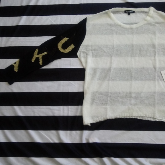 Hye Park and Lune Sweater - Picture 6 of 7